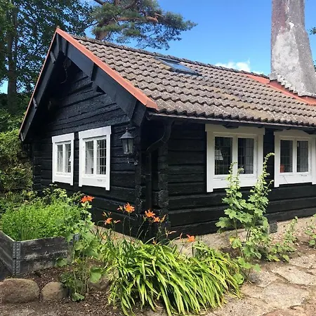Havsnära 1700-tals Timmerstuga Ängelholm Exteriör bild